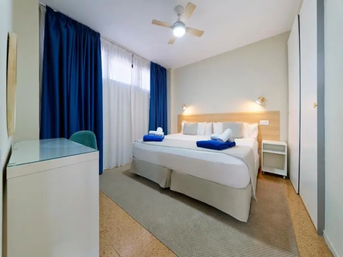 2 Bedrooms Apartment with balcony