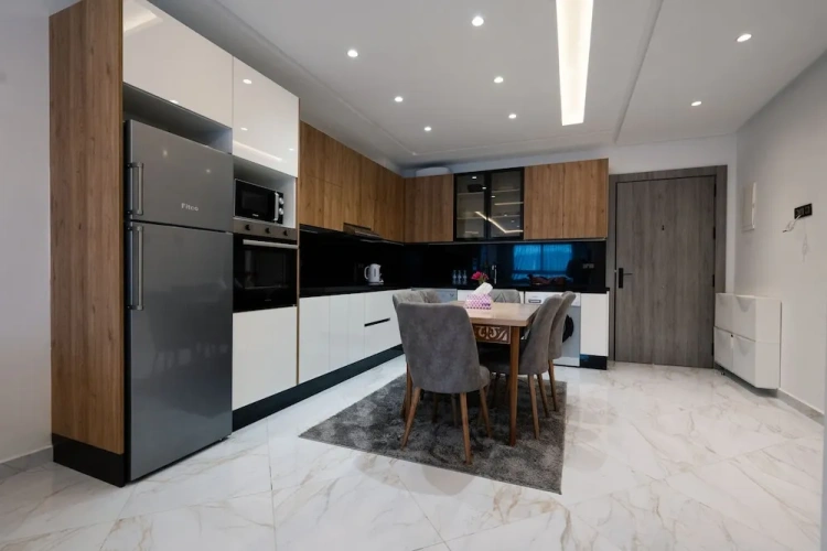 3 Bedrooms Family Apartment