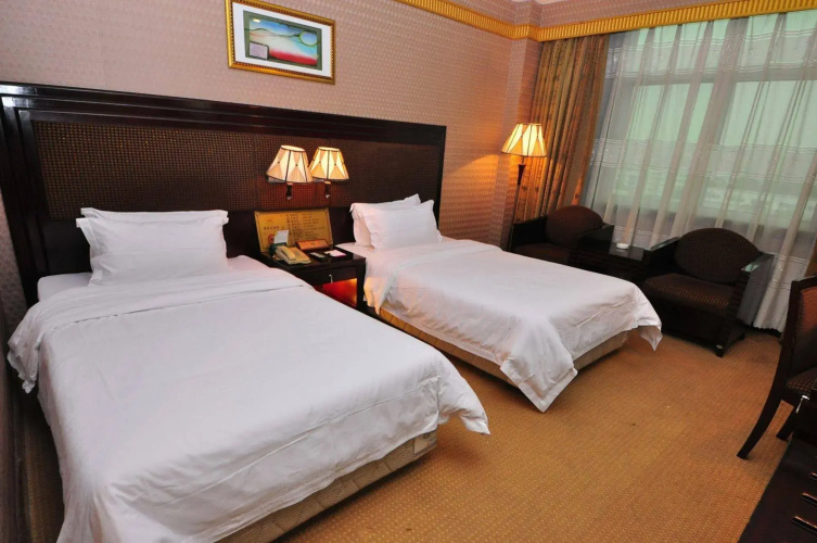 Rongwei Hotel