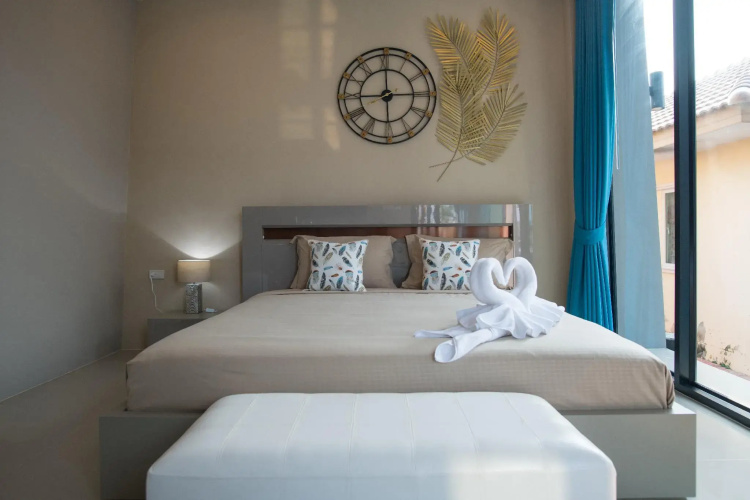 Charm Resort Cha-am