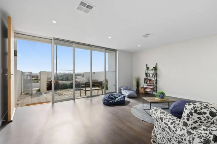 Meander ~ Dreamy Abode with Unrivaled Views