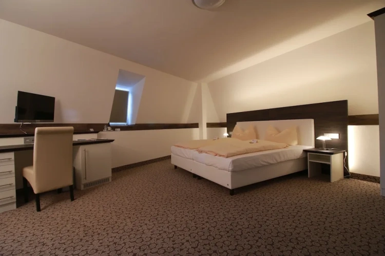 Standard Duplex room