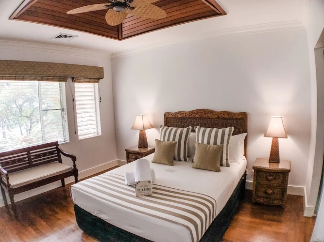 1 Bedroom Luxury Apartment with ocean view