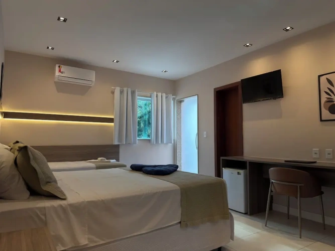 Superior Triple room with city view