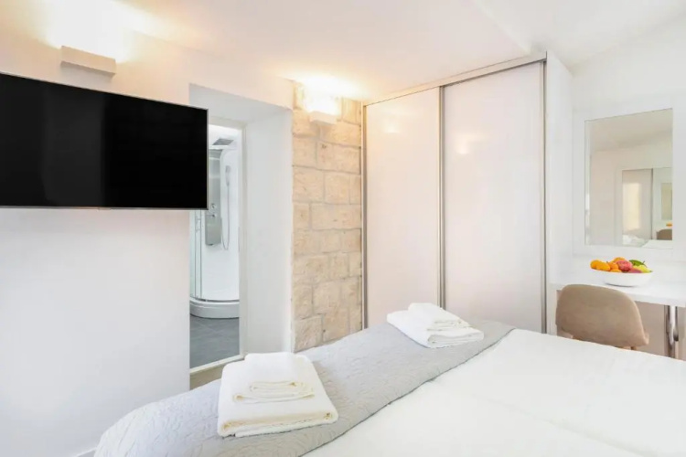 Feel like an Emperor Apartment