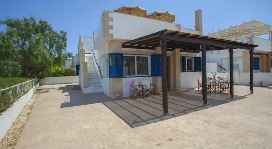 Villa Atlantis