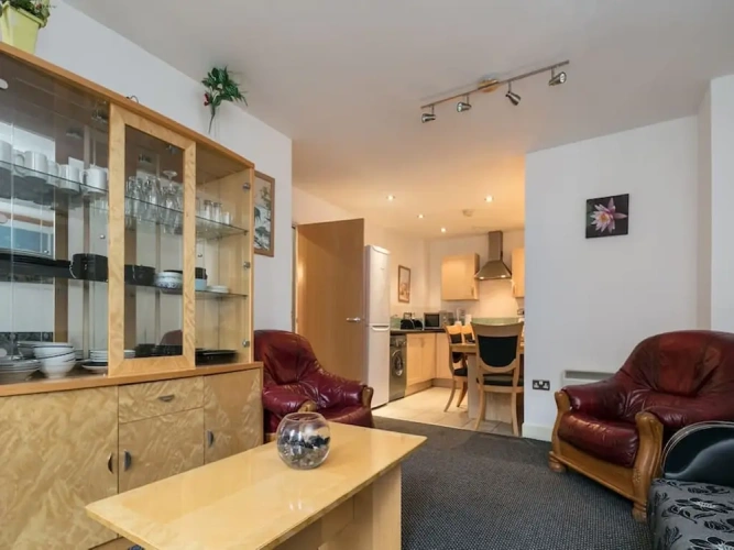 2 Bedrooms Luxury Apartment