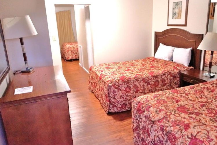 1 Bedroom Suite