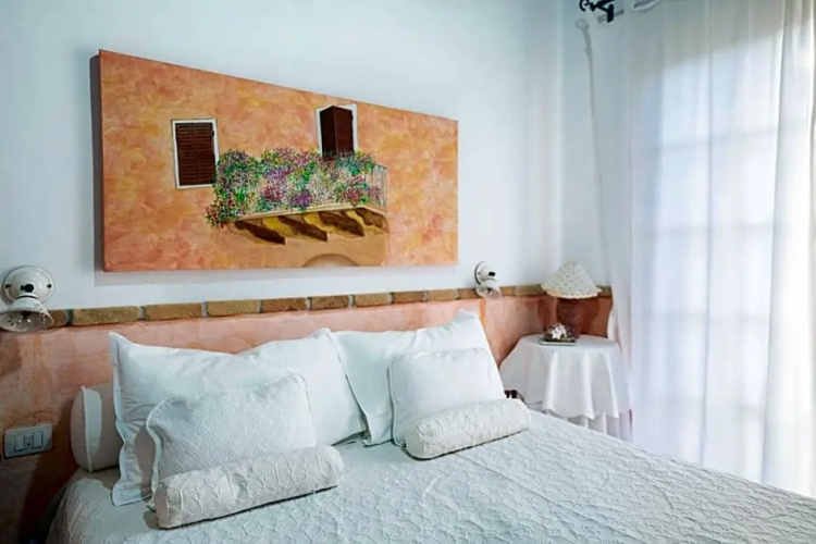 Sa Domu Sarda Suites - Bed & Breakfast
