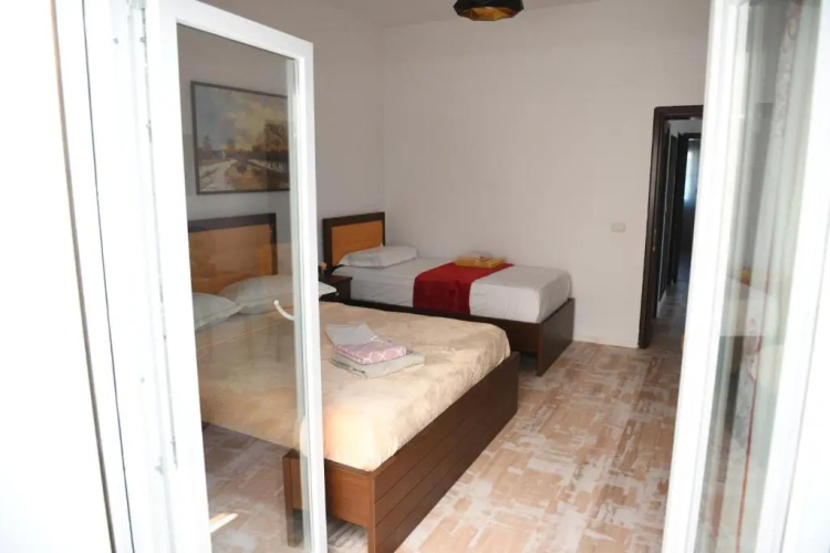 Vila C