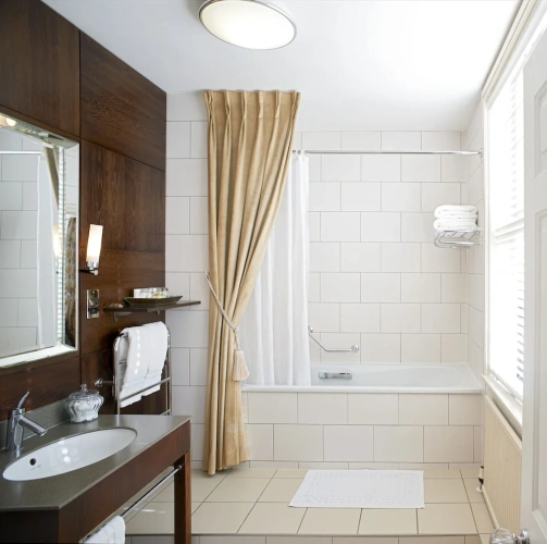 Premium Suite