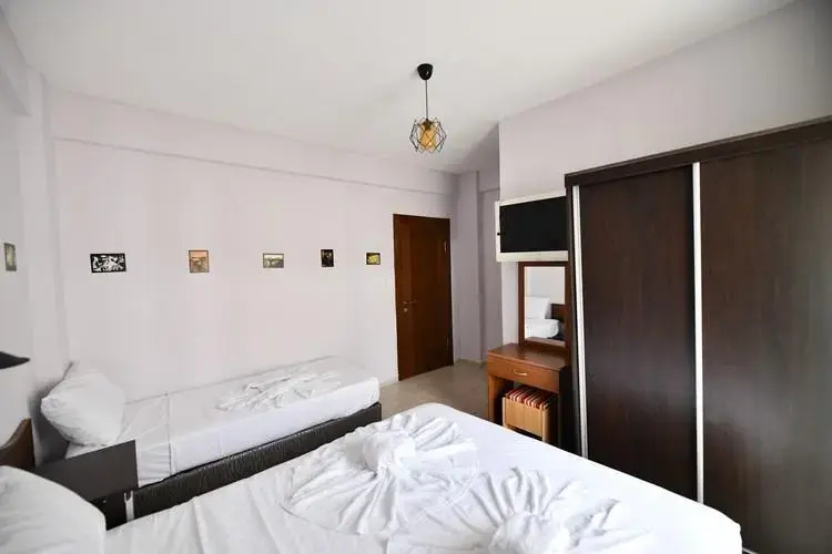 Ocean Life Hotel