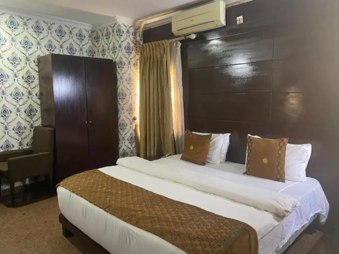 Deluxe Single room