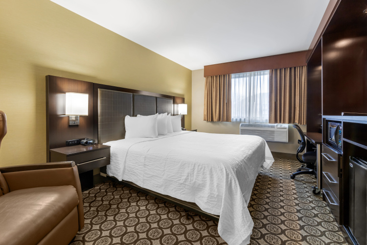 Best Western Plus InnTowner Madison photo 6