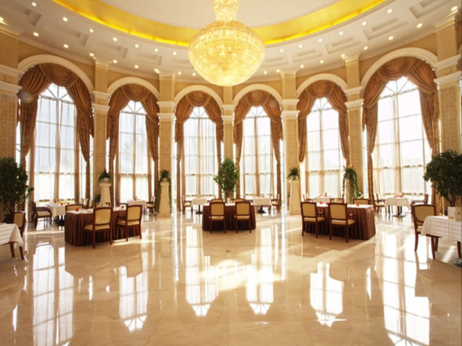 Yosemite Business Hotel