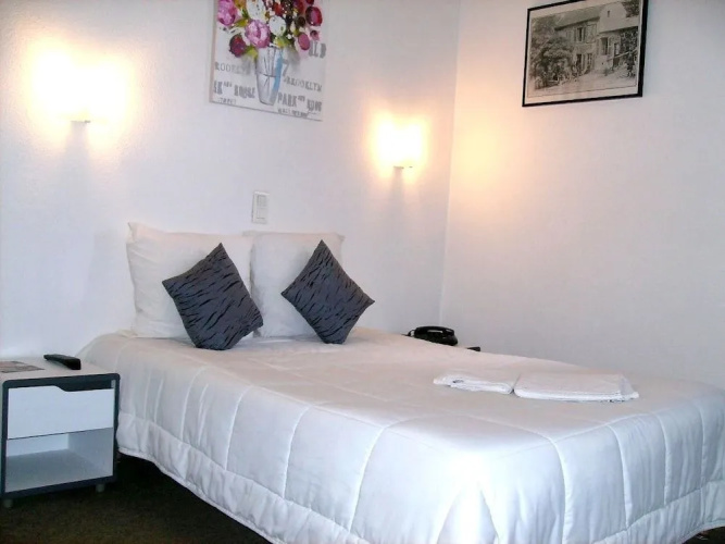 Hotel Pedussaut