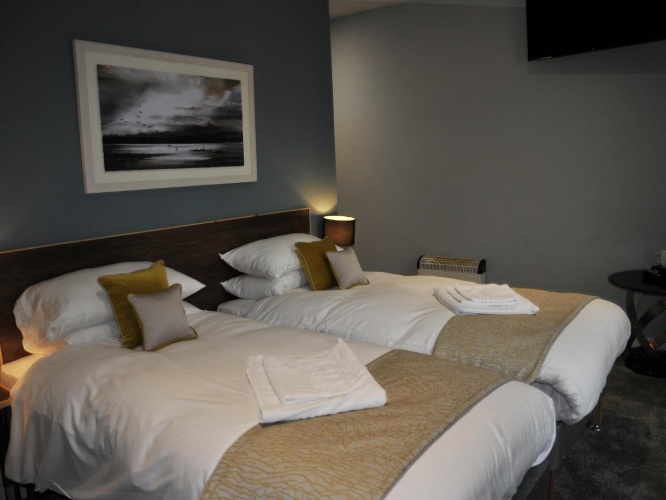Standard Twin room