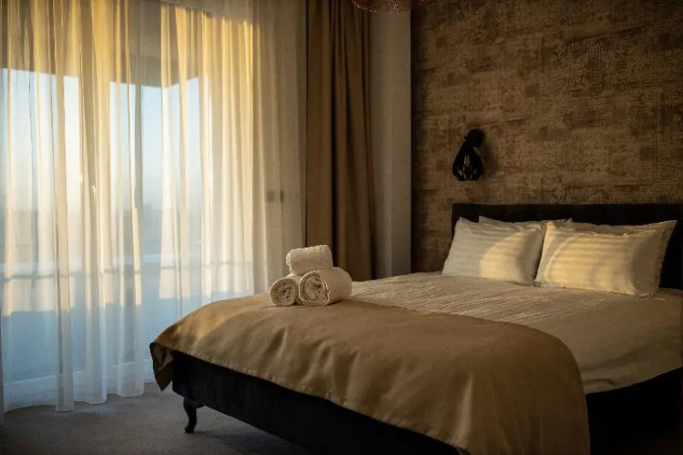 Kanopian Penthouse Hotel