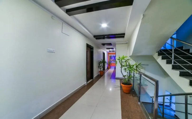 Surya Teja Residencyby OYO Rooms
