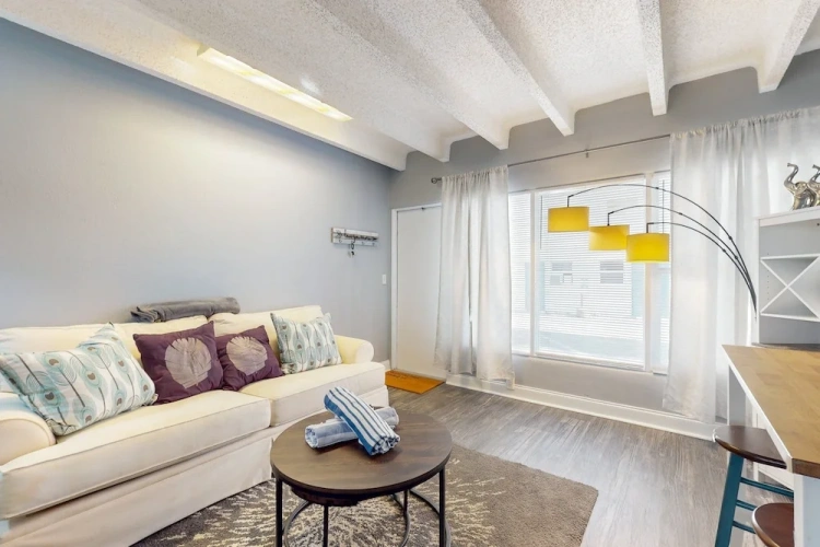 Standard Double Club room with ocean view