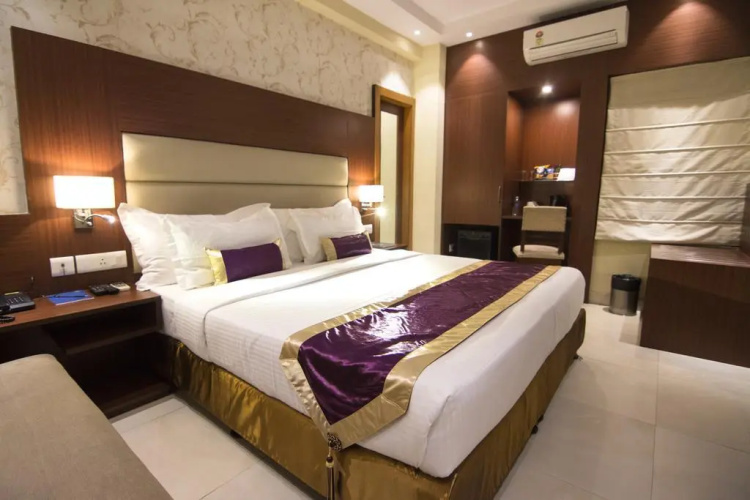 Hotel Aura