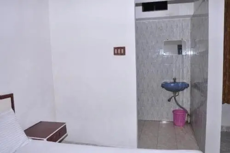 Abirami Inn