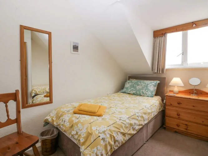 Lazey Cottage
