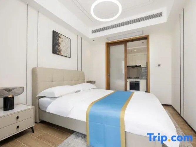 2 Bedrooms Suite with balcony and with sea view