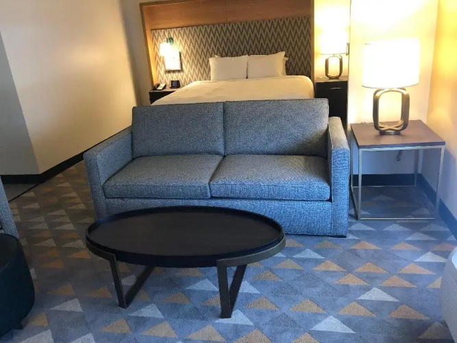 Holiday Inn Cleveland by IHG