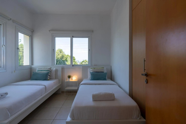Casa Yasmina-3-Bedroom Villa in Protaras