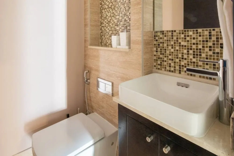 Spacious & Adorable 1BR in Downtown Dubai