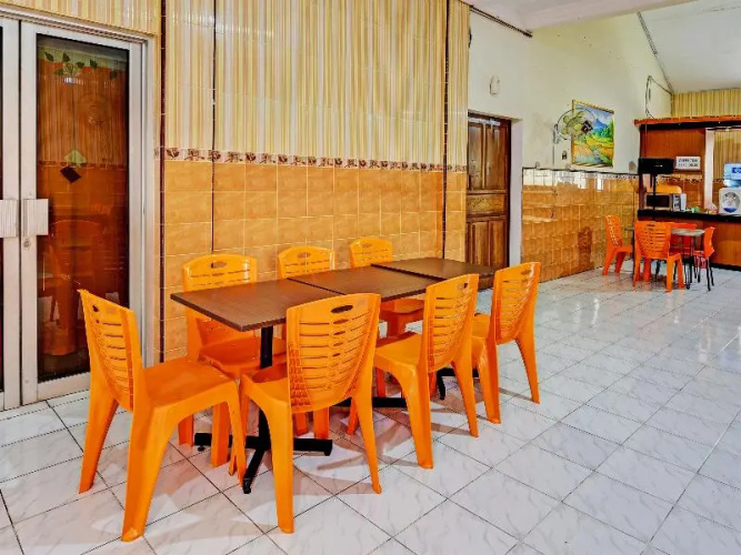 Collection O 91489 Hotel Tanjung Permata