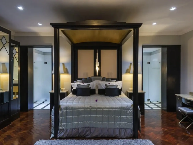 Presidential Double Suite with balcony