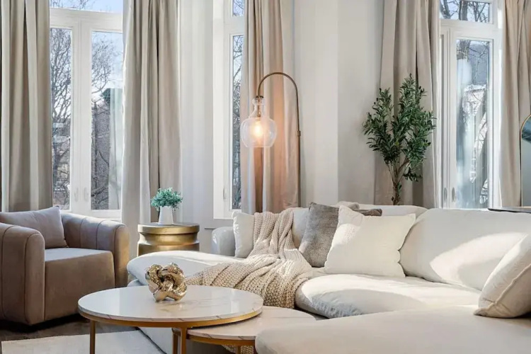 Luxury 2BR Condo in Wicker Park