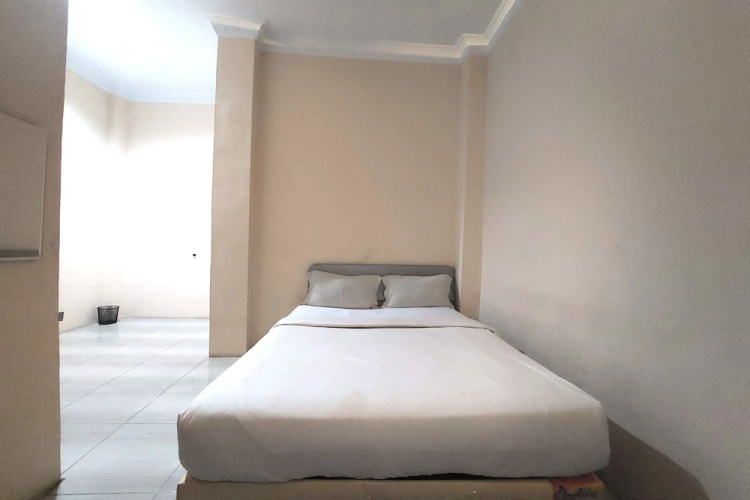 R Residence
