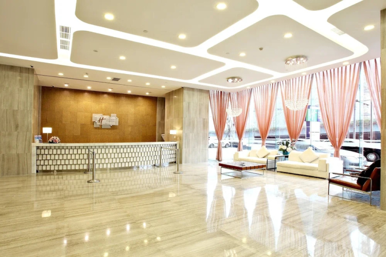 Holiday Inn Express Wuhou
