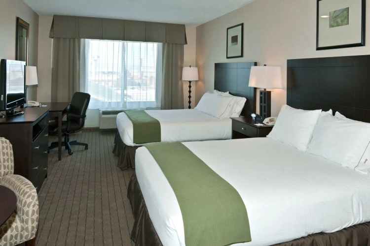 Quadruple Suite