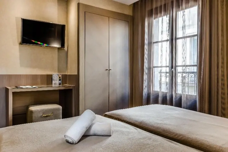 Standard Single room