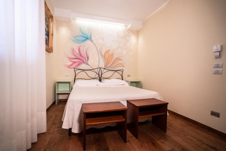 Deluxe Double room with view