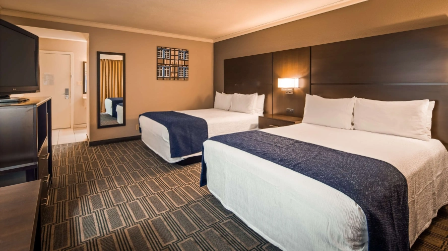 Standard Quadruple room