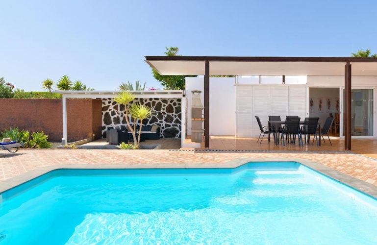 3 Bedrooms Cottage