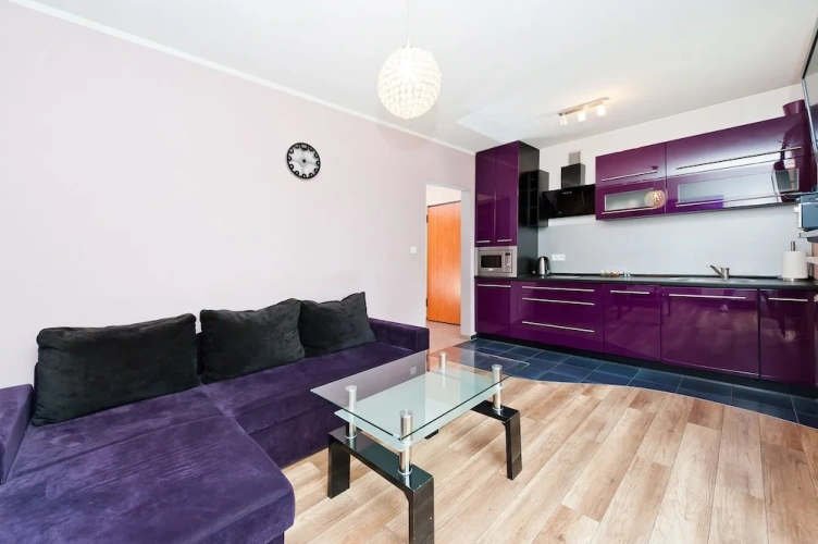 1 Bedroom Apartment
