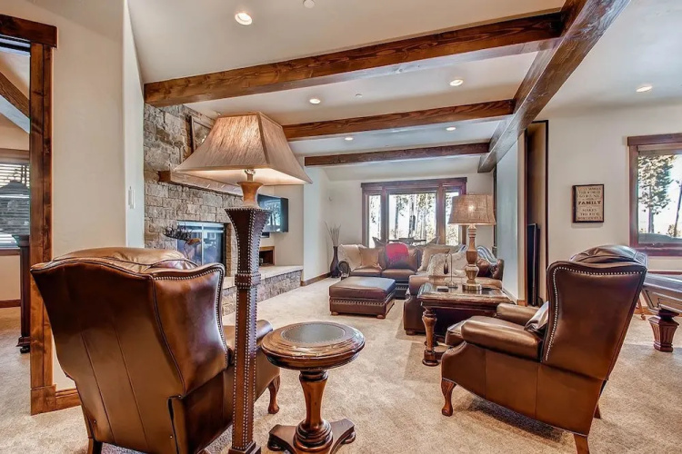 Slopeside Manor on Peak 8 by RedAwning