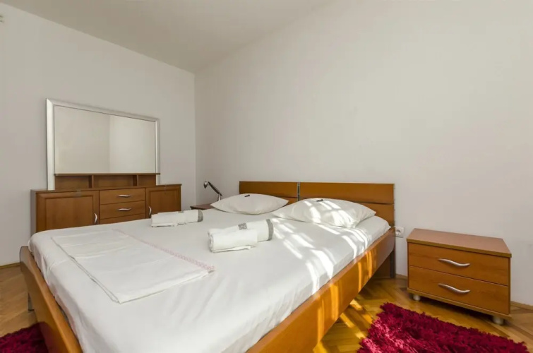 Apartments Mare