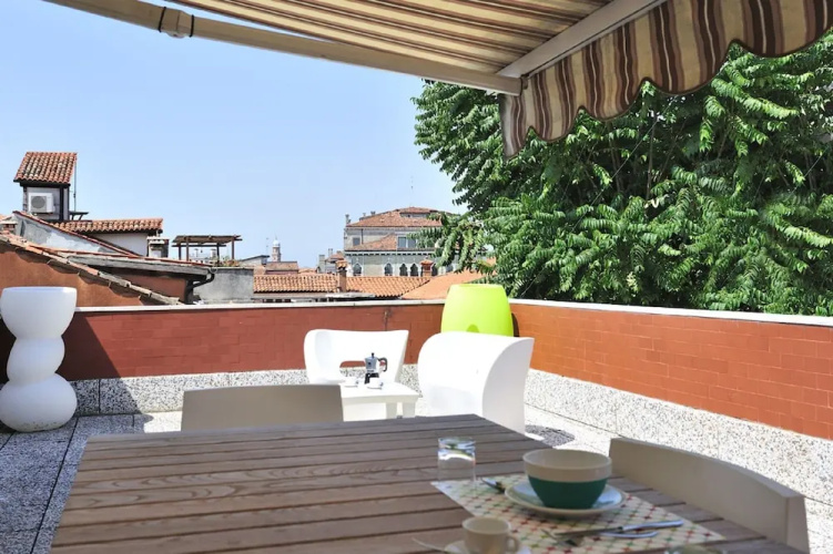 San Marco Style with Terrace