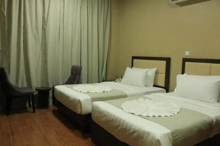 Alpha Suites Hotel