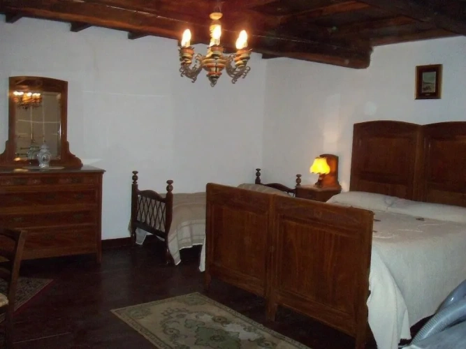 Standard Triple room with view