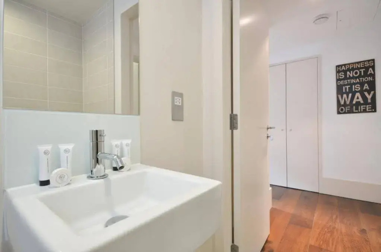 Uber A Stately Mayfair Residence