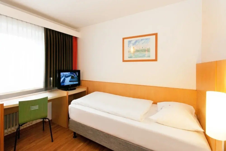 Saar City Hotel