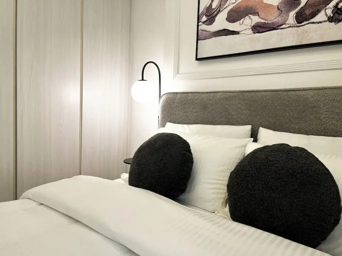 Zada Tower -  Modern 1 BR Apart